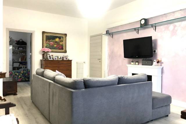 Salone