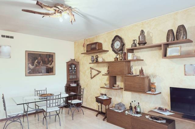 Salone