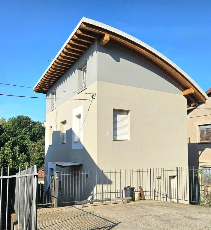 Villa | Via Giacomo Matteotti, Almenno San Salvatore